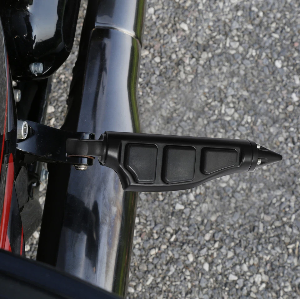 Estriberas de 1 1/4"" y montaje en ángulo de brazo corto aptas para Harley Electra Street Glide EE. UU. Foto 2 de 4