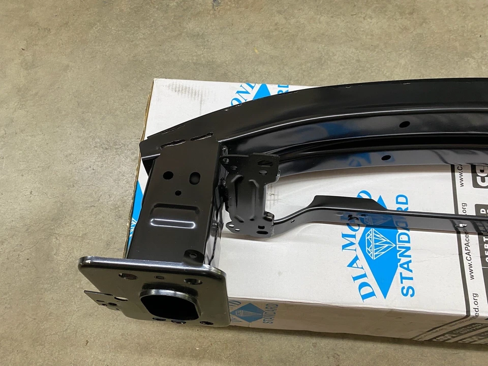 Soporte de barra de choque de impacto para parachoques delantero para Ford Fiesta 2011-2019 FO1006258DSC Foto 2 de 4