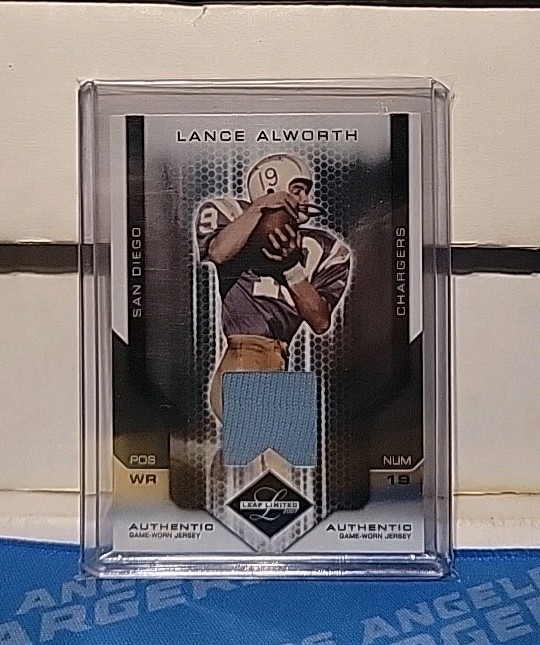 2007 Leaf Limited #158 Lance Alworth Chargers HOF Game-Worn Patch /100