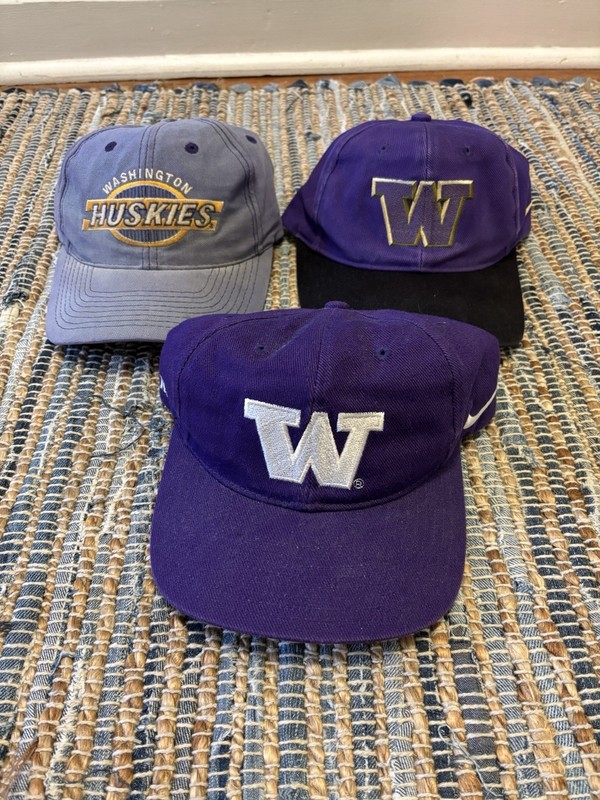 VTG 90's Washington Huskies Nike Swoosh Team Sports Snapback Hat Cap LOT