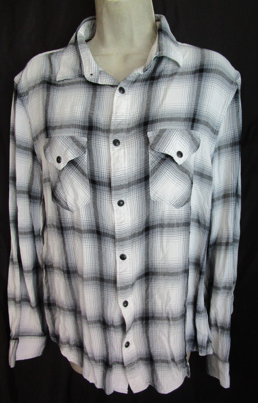 Express Mens Size L Western Long Sleeve Pearl Snap Black White Plaid Shirt