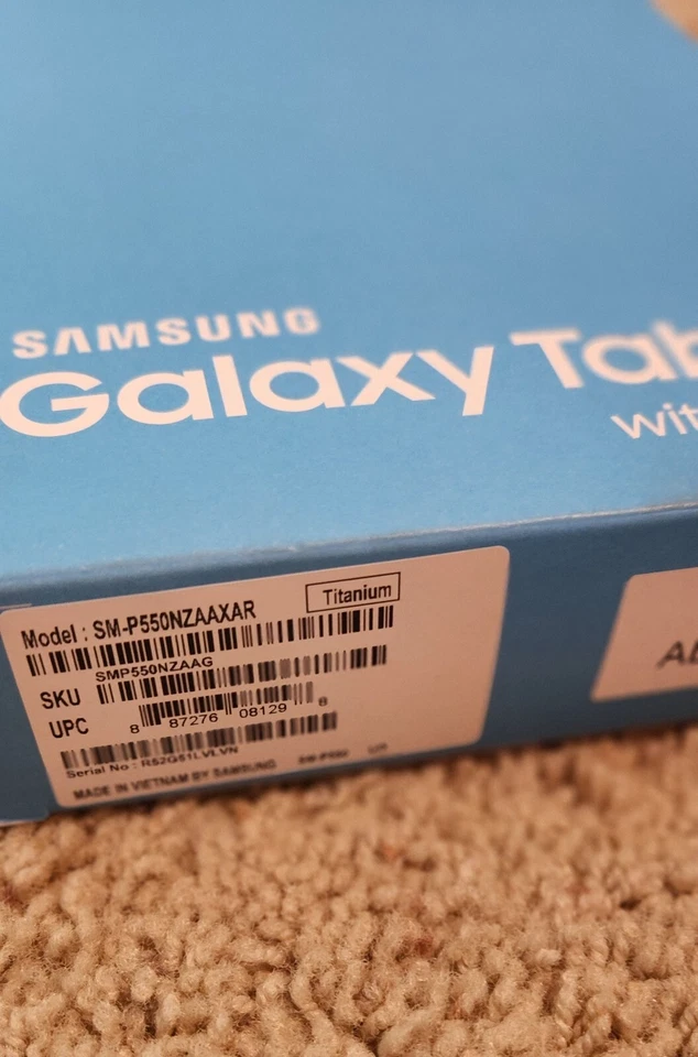 Samsung Galaxy Tab A with S Pen 9.7 16GB with wifi Smoky Titanium SM-P550 - Image 2 of 2