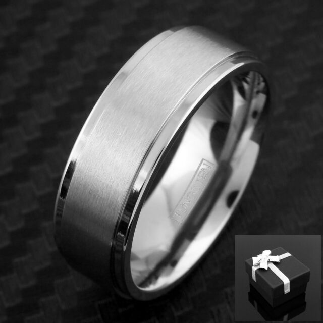 Titanium Men&#039;s Brushed Finish Stripe Comfort Fit Band Ring Size 9-13
