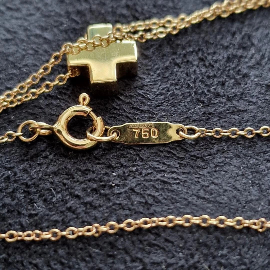 Tiffany & Co. Rarissima collana catena 16" ciondolo croce 3D in oro giallo 18 ct