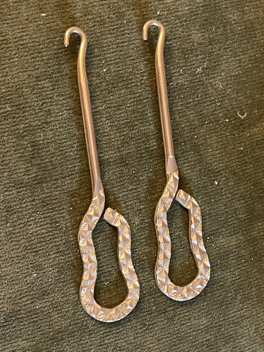 MINIATURE ANTIQUE BUTTON HOOKS View 3