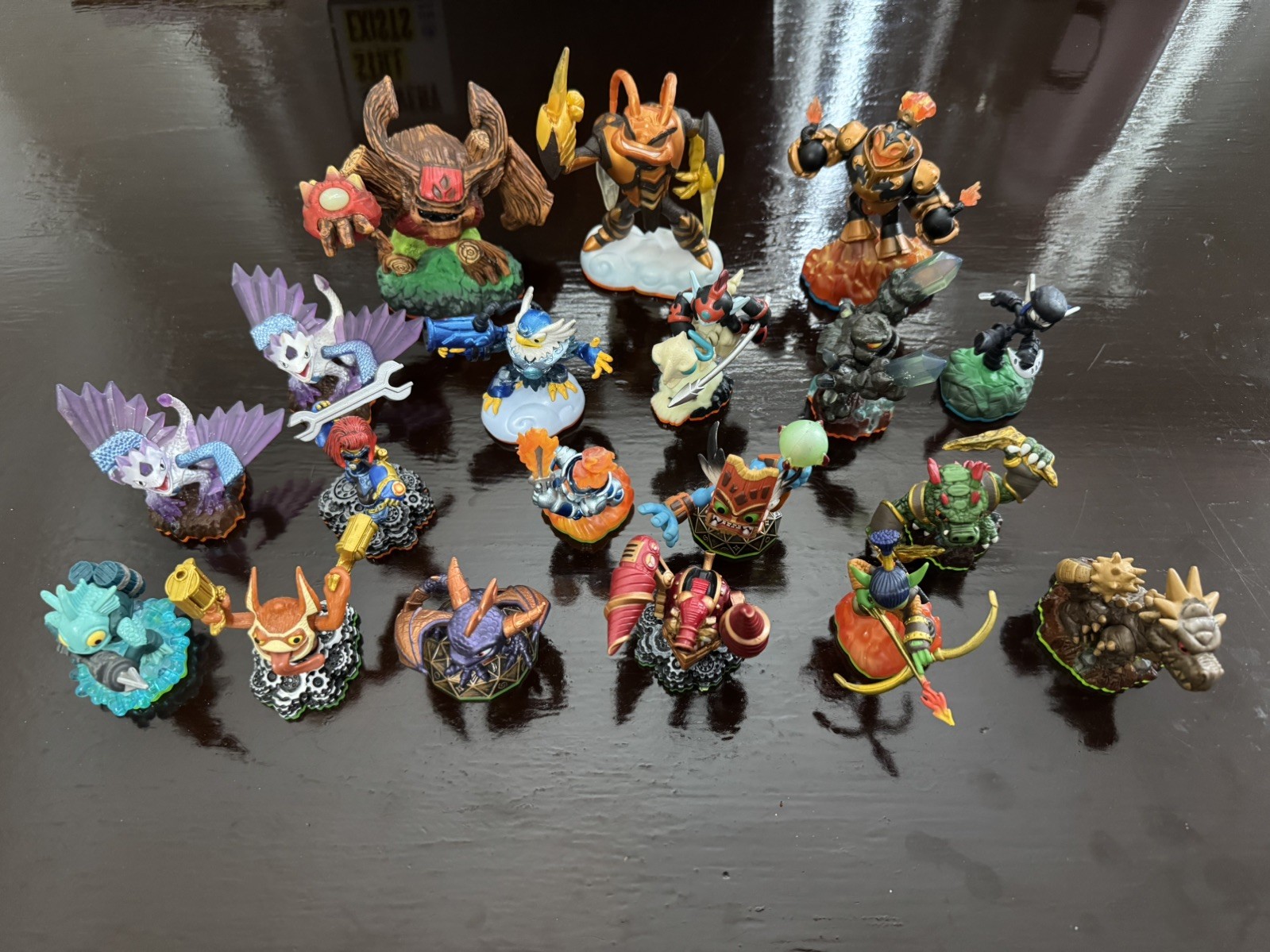 Skylanders Lot 19 + Wii Swap Force Portal – Giants, Lightcore, Series 1–3 Bundle