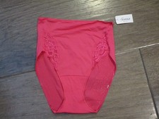 SOMA VANISHING EDGE WITH LACE RETRO BRIEF PANTIES IN ROUGE SIZE SMALL