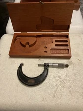 Starrett Outside Micrometer 2-3” Carbide Face With Ratchet End