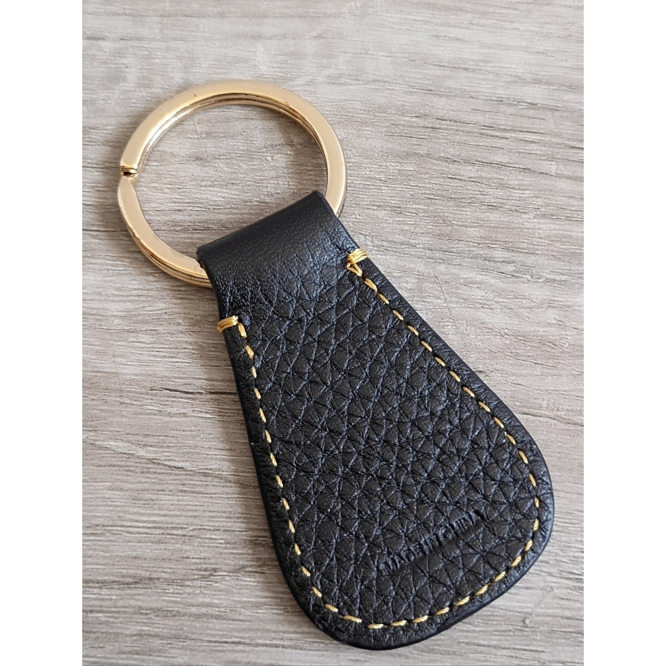 DOONEY&BOURKE　ボストンバック レザー　ロゴ　ゴールド金具 Dooney & Bourke Classic Pebbled Leather Gold Ring Key… - Gem
