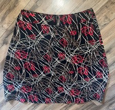 Woman s Sag Harbor Knee Length Flare Skirt Black Copper Red Gold Flowers Size 12