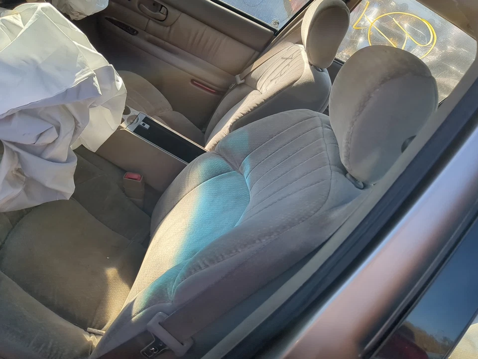 2001-2005 Buick Century Driver Front Seat Oem NOTDU — 第 2/2 张图片