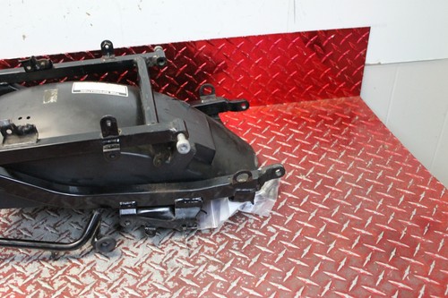 1991 - 1994 YAMAHA FZR 1000 OEM SUB FRAME SUBFRAME STRAIGHT STRAIGHT FZR1 - Picture 2 of 12