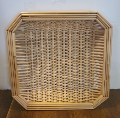 Vintage Woven Bamboo Reed Fruit Vegetable Basket Bread Serving Basket 10x10 ''