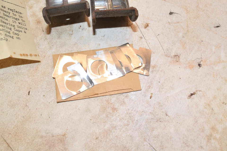 Rodamiento del cigüeñal Chevy GM 3847202 -.020 talla inferior 483M 9558SB - C106 NUEVO DE STOCK Foto 3 de 4