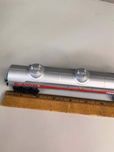Tyco Exxon Triple Dome Chemical Tank Car GATX 46213 HO Scale (218) - Picture 11 of 11