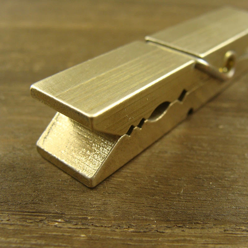 2,34" Retro Massiv Messing Büroklammer Wäscheklammer Klammer Messingklammer Kleiderbügel - Bild 3 von 4