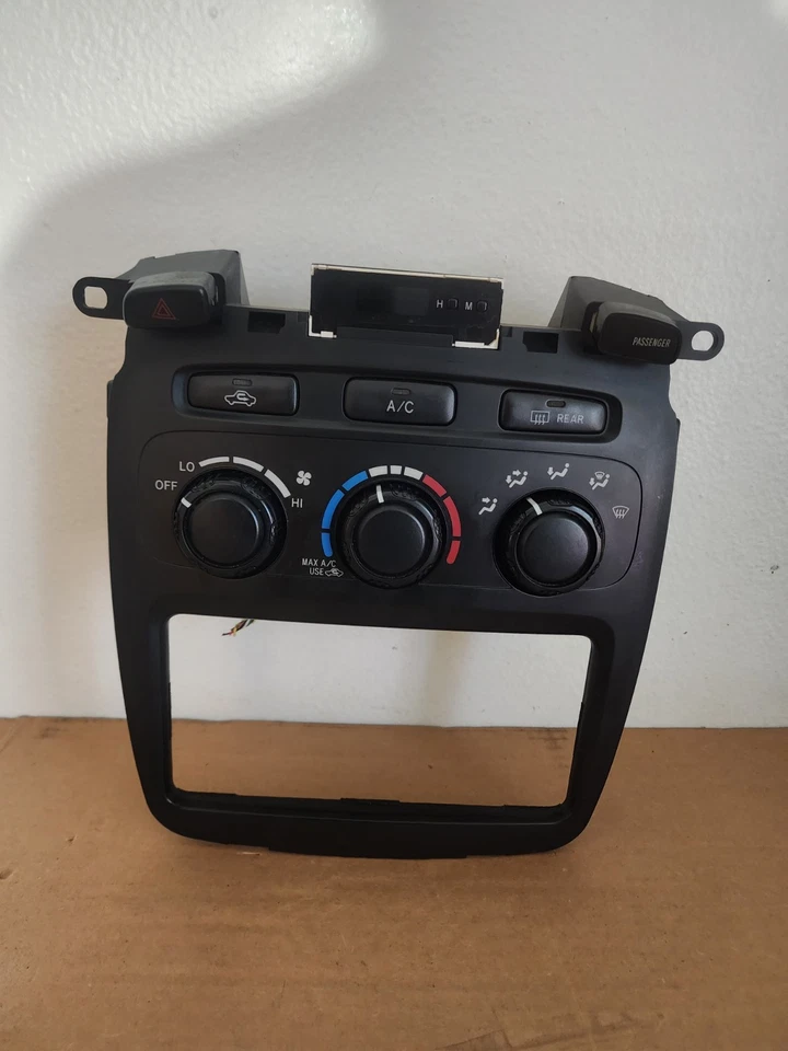 OEM 2001-2007 TOYOTA HIGHLANDER HVAC AC HEATER CLIMATE CONTROL PANEL 84010-48181 - Image 2 of 4