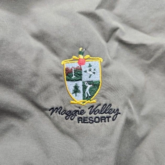 Gear For Sports Men's Large Olive Green Long Sleeve V-Neck Pullover Windbreaker - Image 4 of 4