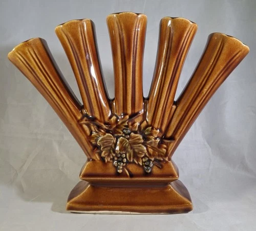 Handsome Vintage McCoy Curio Line Five Finger Tulipiere Art Pottery Tulip Vase