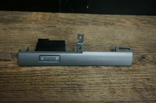 VW Phaeton 2006 LHD Linke Seite Armaturenbrett Abdeckung Rand OEM 3D1858335BD