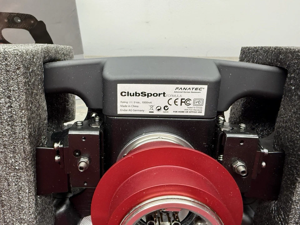 Fanatec ClubSport Formula Carbon Steering Wheel Brand New Open Box! - Image 4 of 4