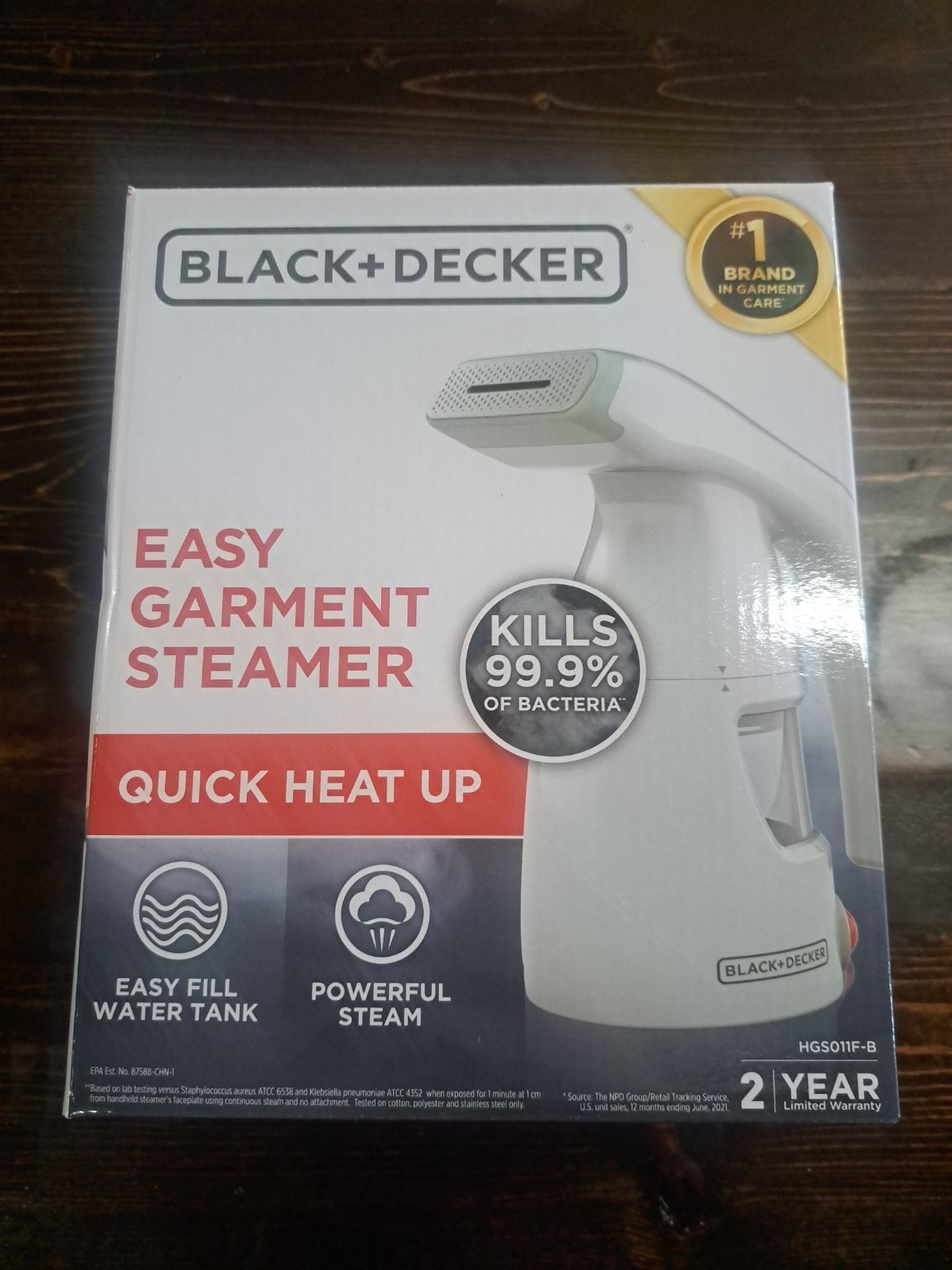 Black+Decker Easy Garment Steamer White Quick Heat Up Portable New Sealed HGS