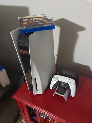 Sony PS5 disk Console with spider man ultimate edition, Xtra ps5 contr. & Chargr