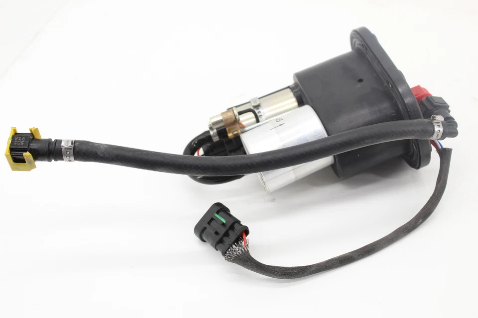 Bomba de gas combustible Aprilia RSV4 1100 21-23 Foto 2 de 4