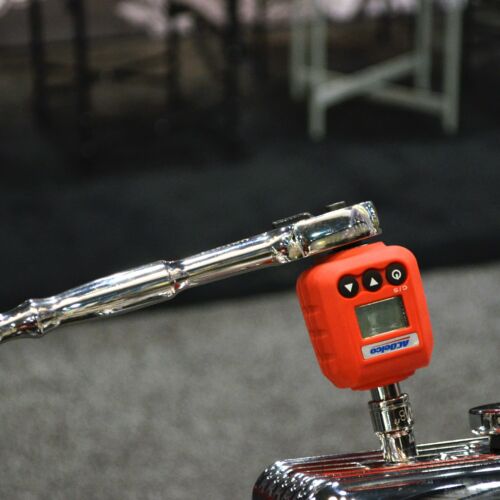 ACDelco ARM602-4 1/2” (14.8 to 147.6 ft-lbs.) Heavy Duty Digital Torque Adapter - Picture 3 of 5