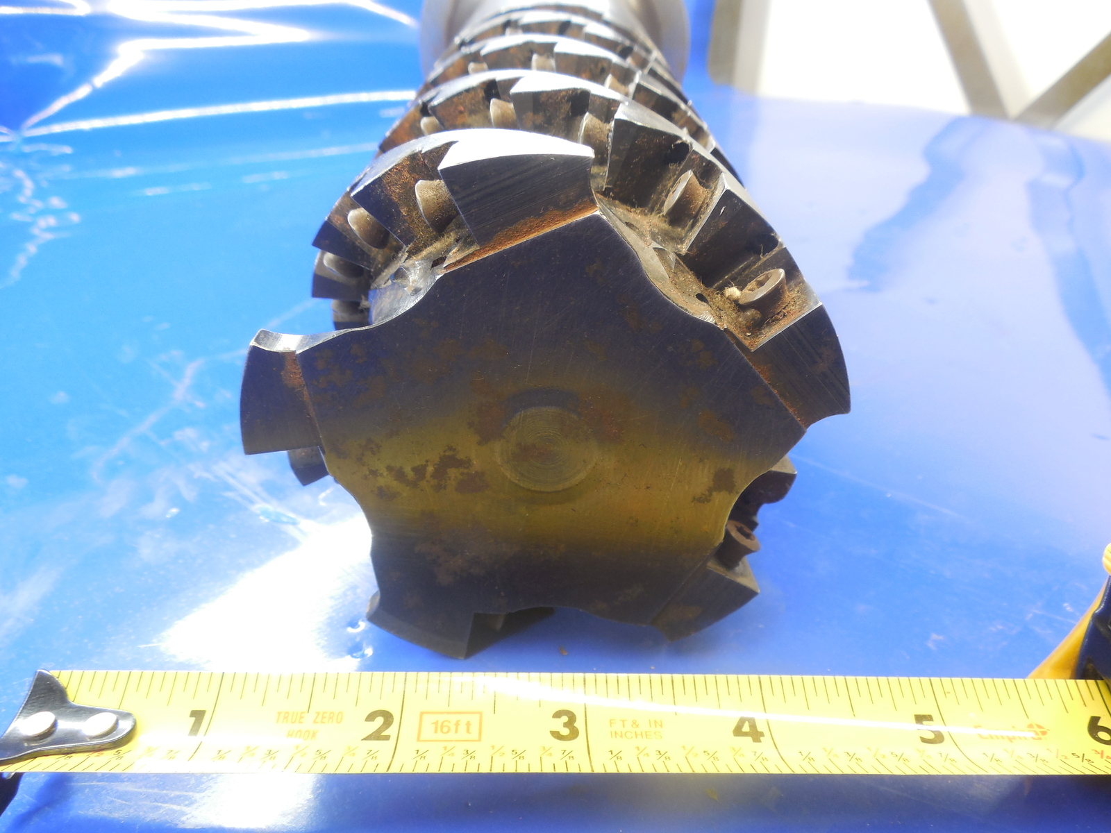 KENNAMETAL 360222R00 CAT 60 TOOL HOLDER & END MILL 3 1/2" DIAMETER CNC