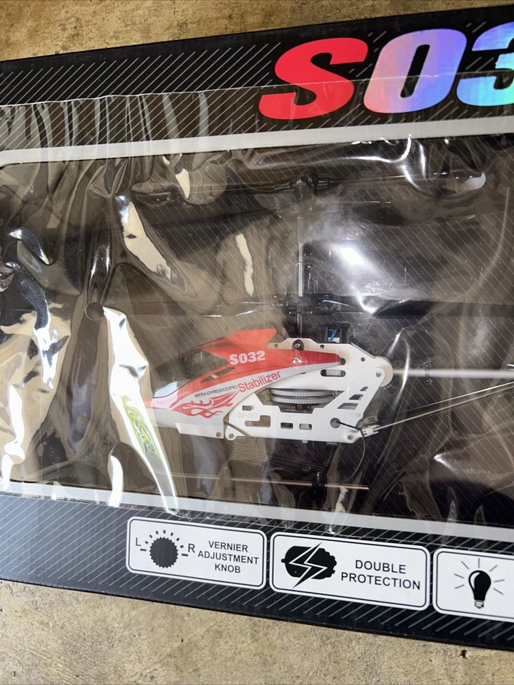 Syma RC Helicopter S032G 3.5 Channel Gyro Vintage New Old Stock! - Image 4 of 4