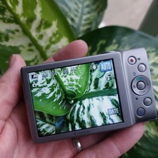 Canon Powershot A4000 è fotocamera digitale argento 16 MP - solo unità difettosa