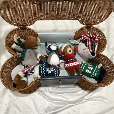 Brand New Buddy Buddy Dog Bone Basket and 6pc Woodland dog Toy Set