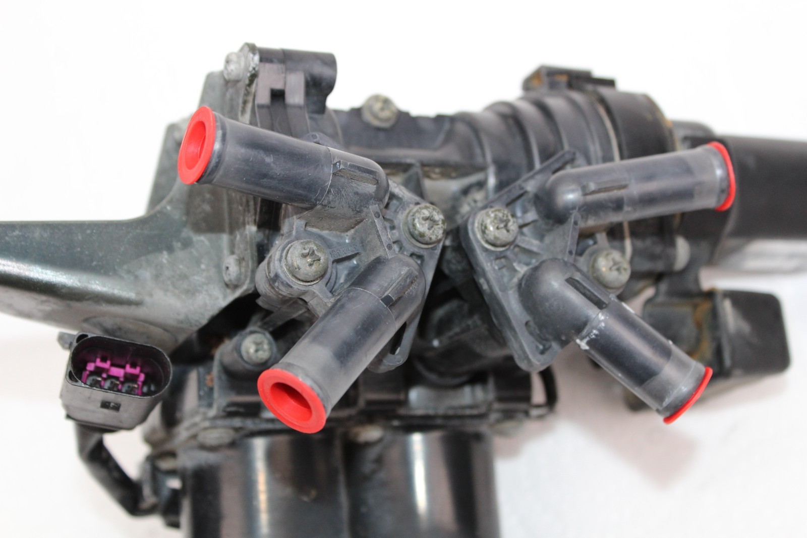 2003-2018 Bentley Continental GT Hvac Heater Control Valve Solenoid Hose Pipe