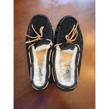 UGG Dakota Women's Moccasin Slippers Black Suede Sheepskin 8 