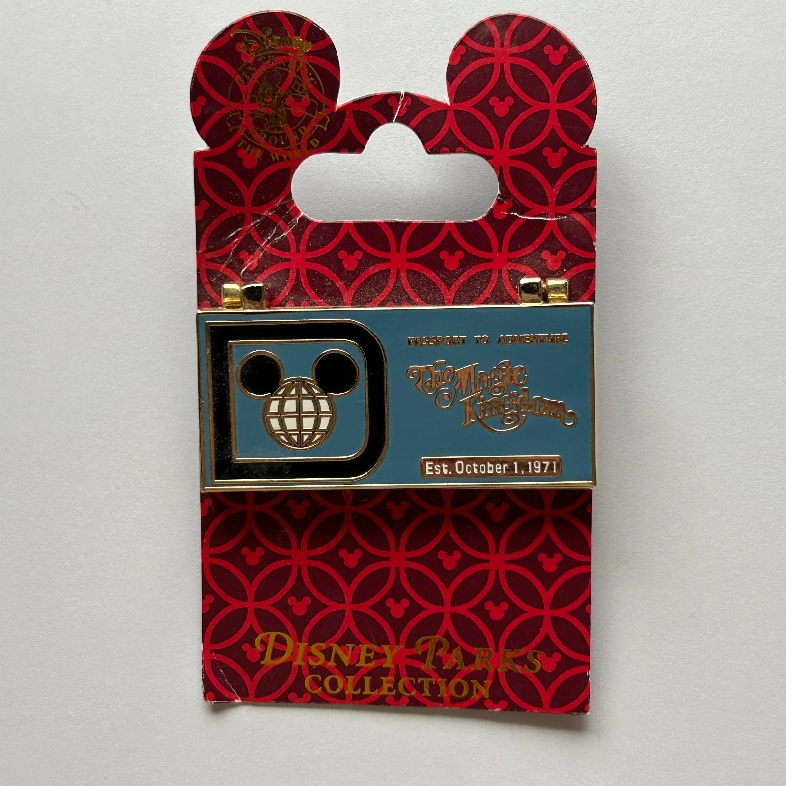 WDW - Magic Kingdom Passport to Adventure Ticket Book Hinged Disney Pin 56809