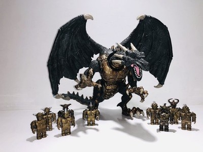 Mega Bloks Thoron the Platinum Armour Dragon King & Warrior Figuren Metall Alter