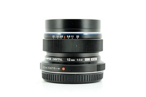 Olympus M.Zuiko Digital ED 12mm f/2 Lens - (Black)