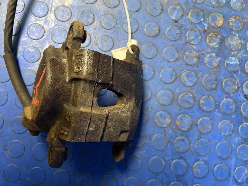 Front Caliper Chevy Single Piston RH Camaro Firebird Century S10 OEM 18060135 - Image 4 of 4