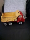 Tonka Vintage, Giant Dumper Truck In Excellent Condition For 50+ Years.