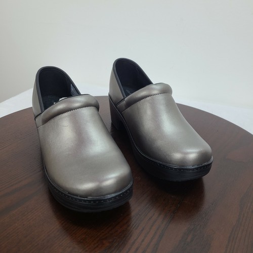 Lands End Clogs Women 8D Silver Slip On Comfort Shoes Casual Work Nurse Medical - Afbeelding 1 van 10