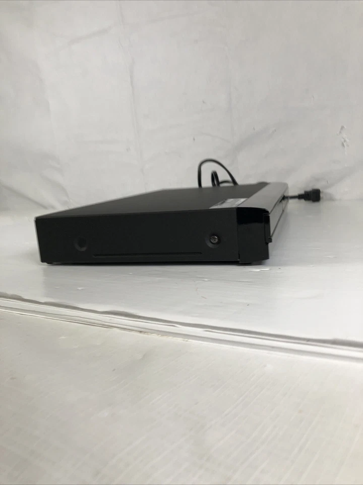 Reproductor de CD DVD Blu-Ray Magnavox MBP5220F F7 - Sin control remoto Foto 3 de 4