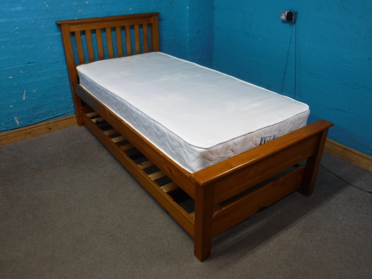 Trundle bed with on sale slide