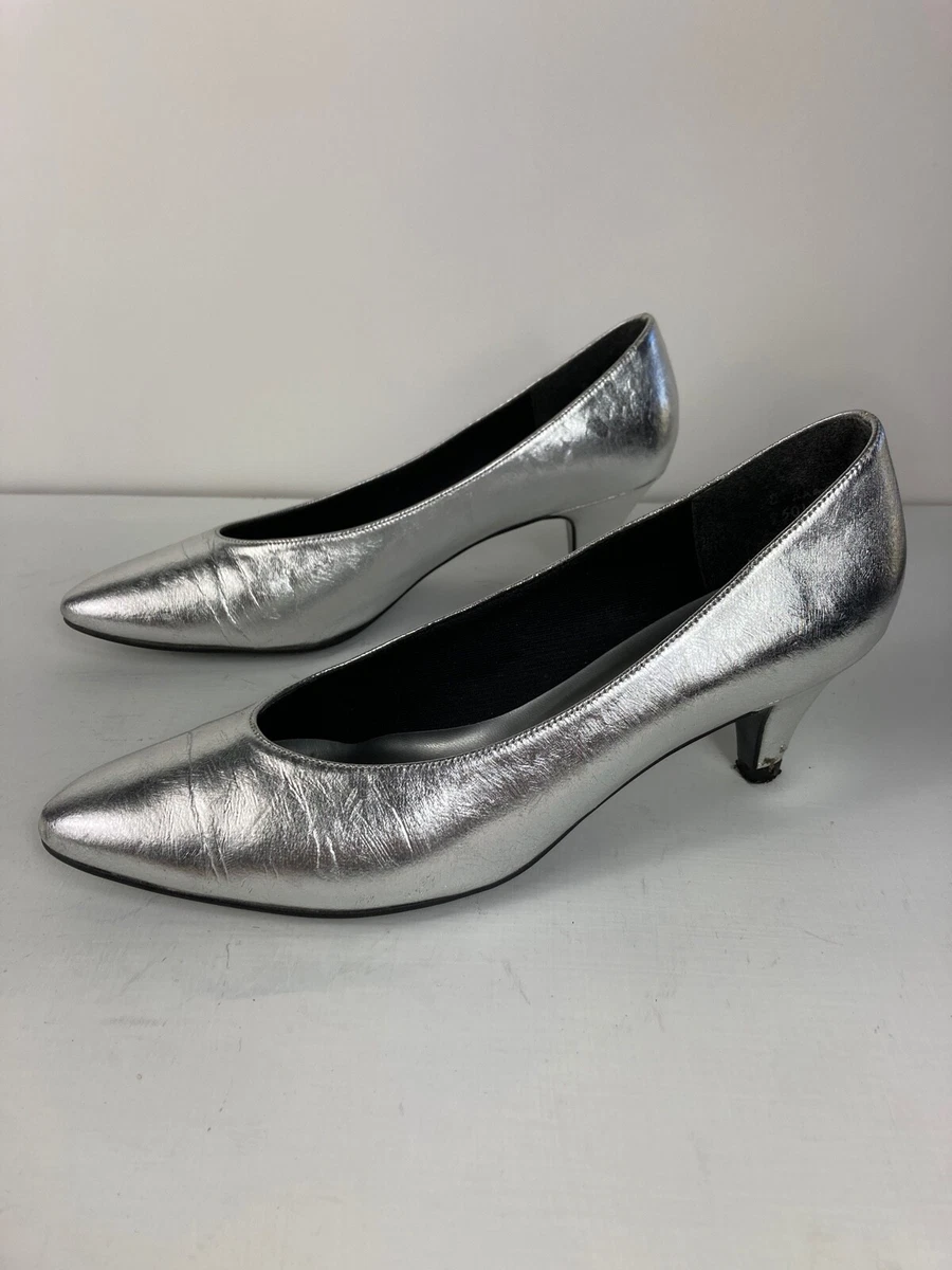 Silver pumps size best sale 8