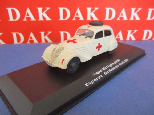 Die cast 1/43 Modellino Auto Ambulanza Peugeot 402 B Legere Kriegsmarine 1943 - Foto 3 di 6