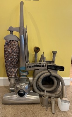 Kirby Sentria 2 Bagged Vacuum Cleaner W/Attachments ~ Model G10D