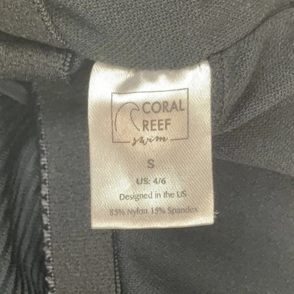 Coral Reef Woman Small Crop Top – Activewear, Workout - Image 4 of 4