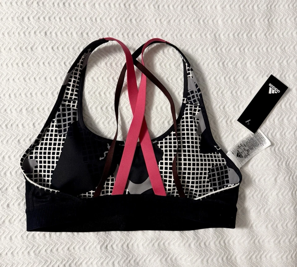 阿迪达斯女式背心运动文胸上衣 - 批量混合尺寸和样式全新带标签和二手状况完好 — 第 4/4 张图片