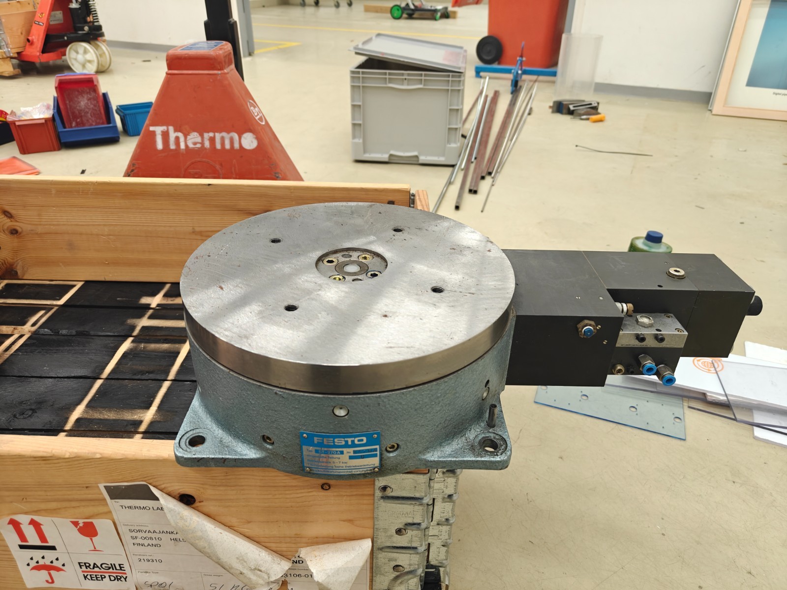 Used Festo ST-270-A-4 Pneumatic Rotary Indexing Table, Port G 1/8 ISO, 5-7 bar