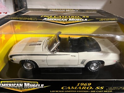American Muscle 1/18 シボレー カマロ RS 1969 American Muscle 1/18 シボレー カマロ RS 1969 - メルカリ